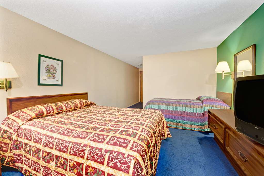 Super 8 By Wyndham ShelbyvilleShelbyville  Szoba fotó